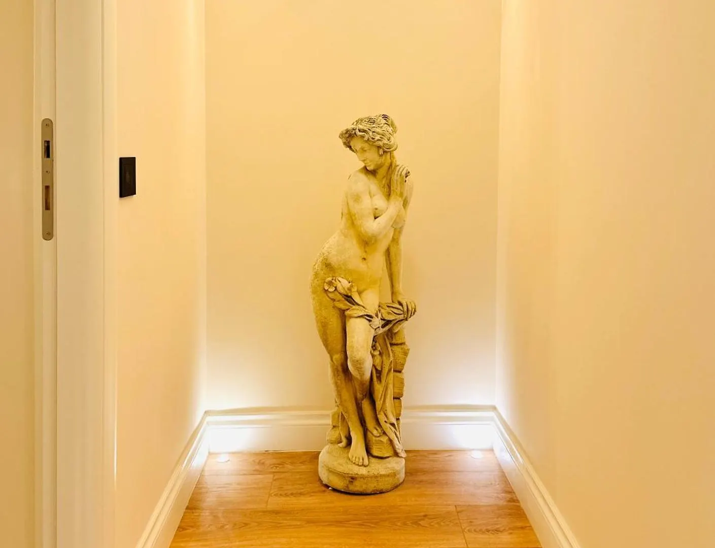 Trevi Fountain Elegant Apartment Rome