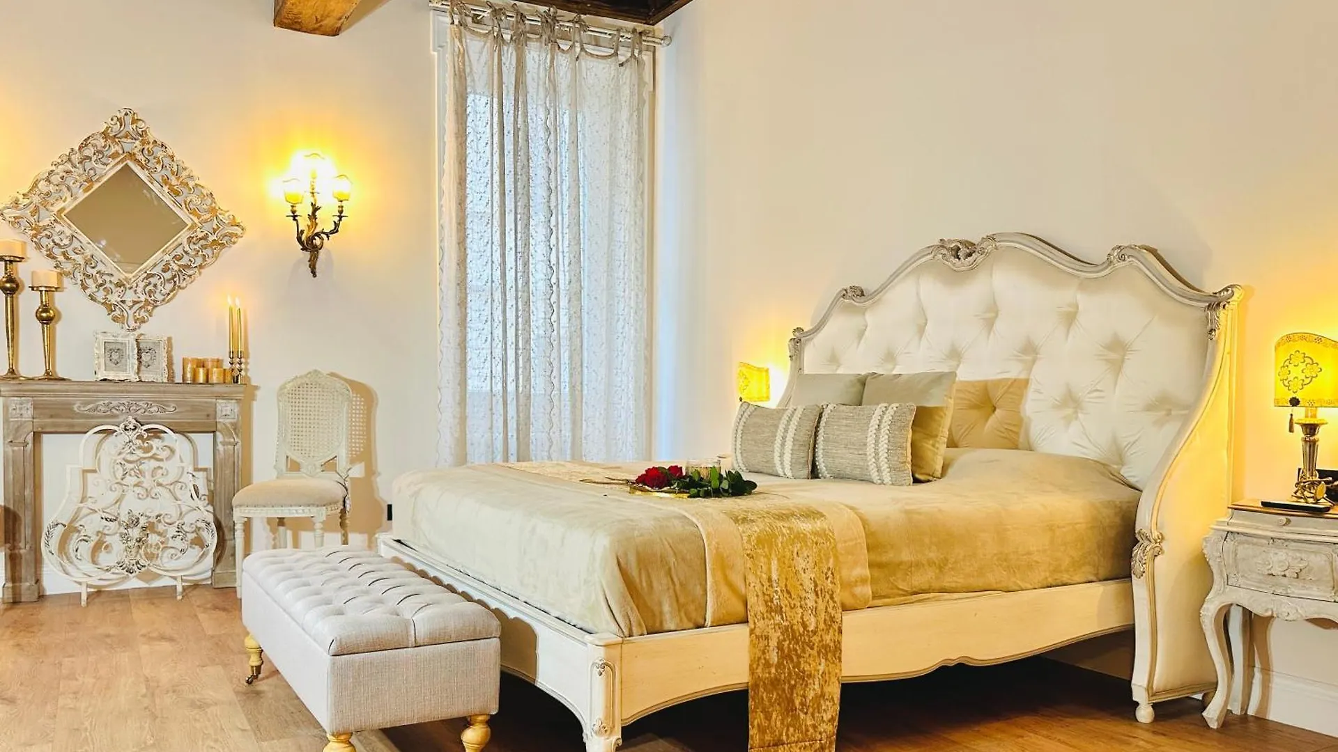 Trevi Fountain Elegant Apartment Rome Italy