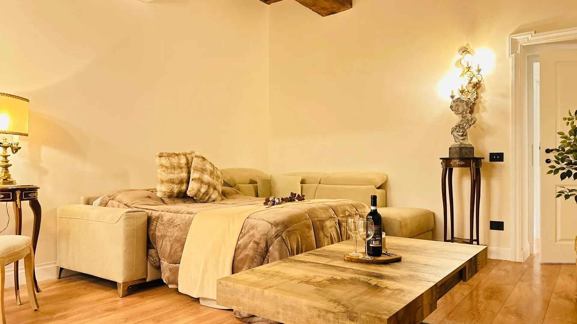 Trevi Fountain Elegant Apartment Rome 0*,