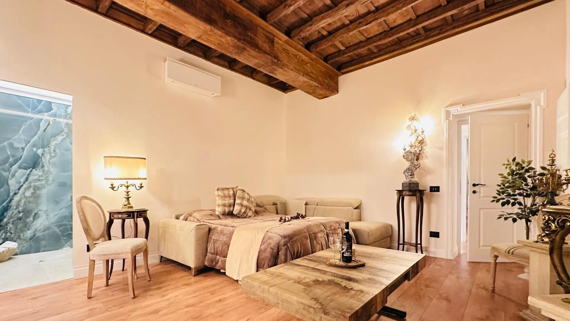Trevi Fountain Elegant Apartment Rome