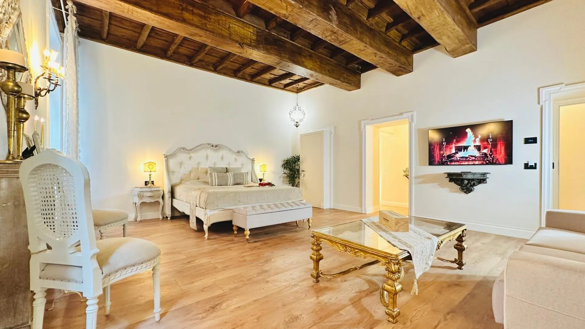 Trevi Fountain Elegant Apartment Rome 0*,  Italy