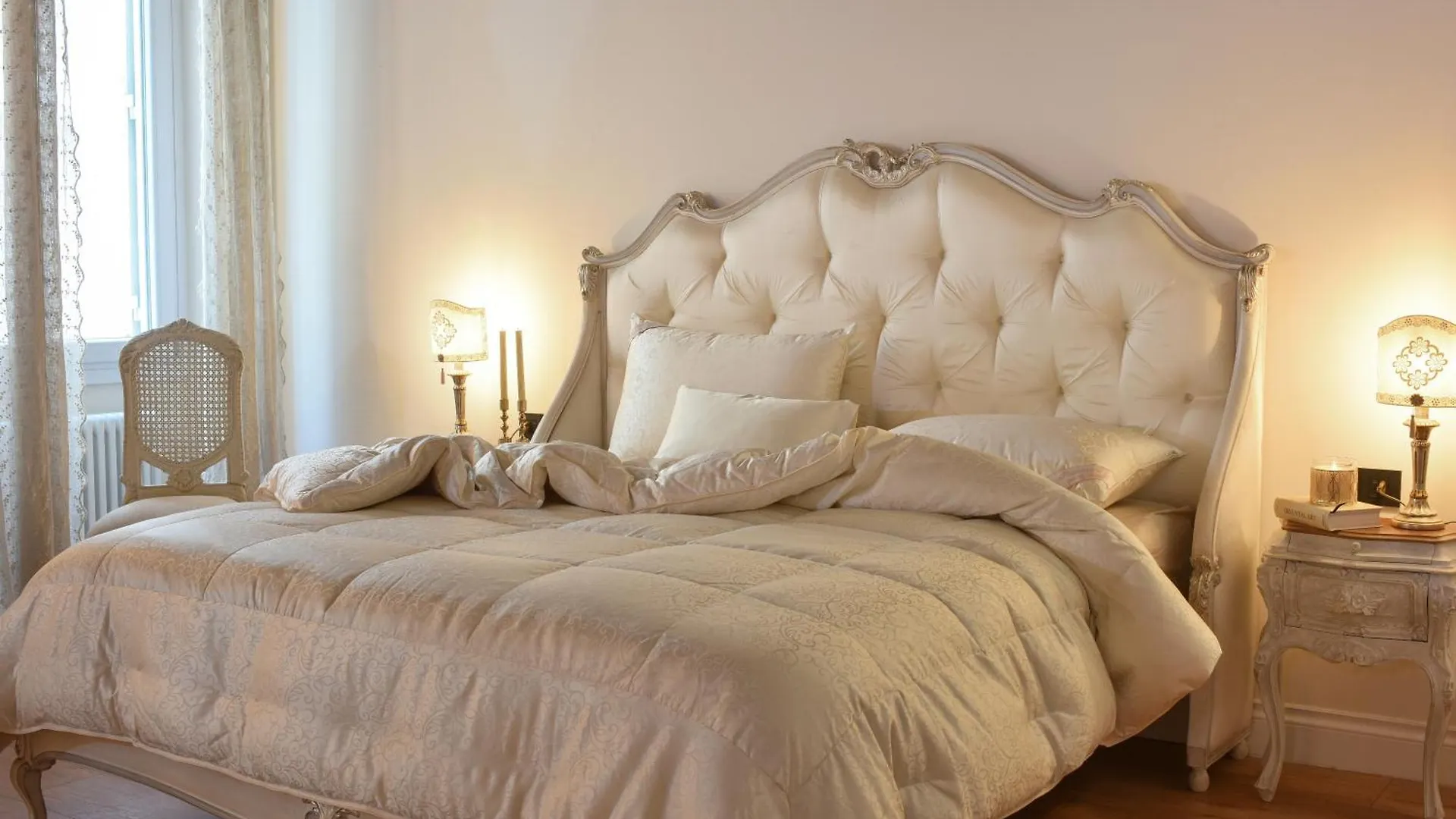 Trevi Fountain Elegant Apartment Rome 0*,  Italy