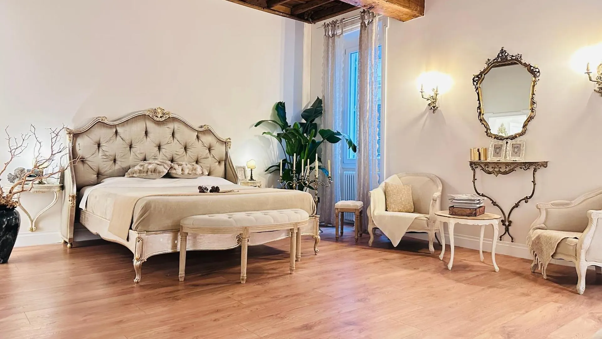 Trevi Fountain Elegant Apartment Rome Italy