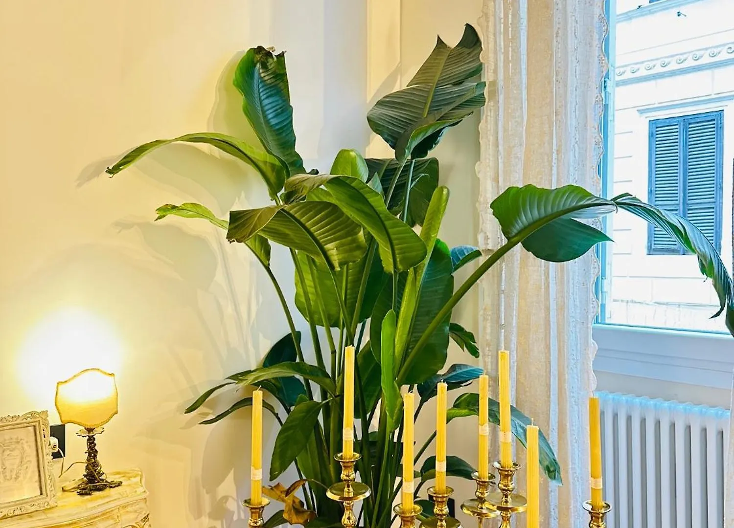 Trevi Fountain Elegant Apartment Rome Italy